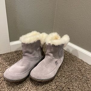 Sorrel grey winter boots